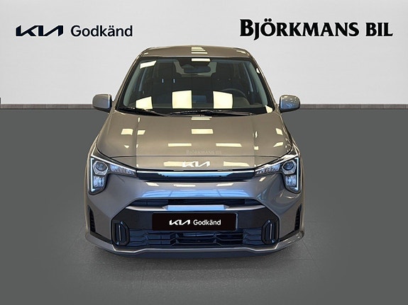 Kia Picanto 2 of 17