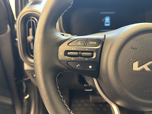 Kia Picanto 16 of 17
