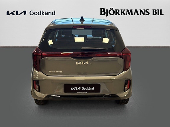 Kia Picanto 5 of 17