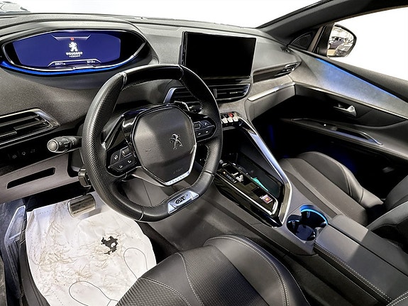 Peugeot 5008 4 of 5