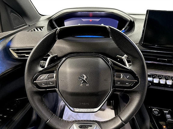 Peugeot 5008 7 of 16