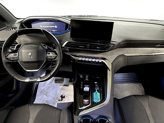 Peugeot 5008 6 of 16