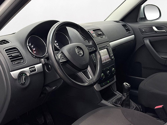 Skoda Yeti Outdoor 12 of 26