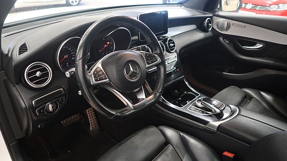 Mercedes-Benz GLC250 d 9 of 21