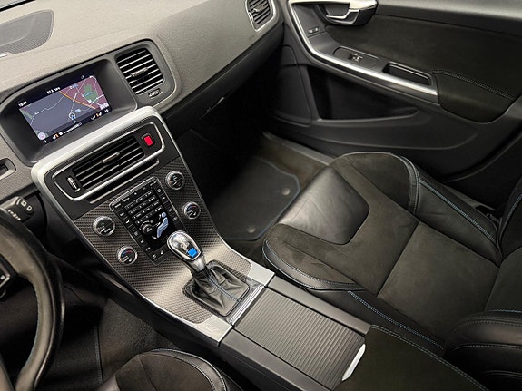 Volvo V60 20 of 27