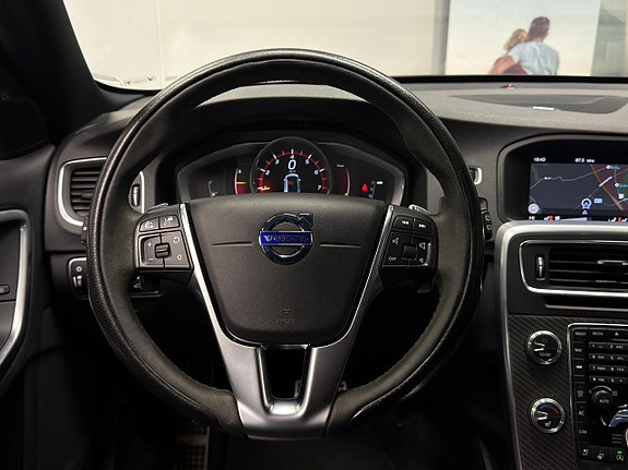Volvo V60 17 of 27