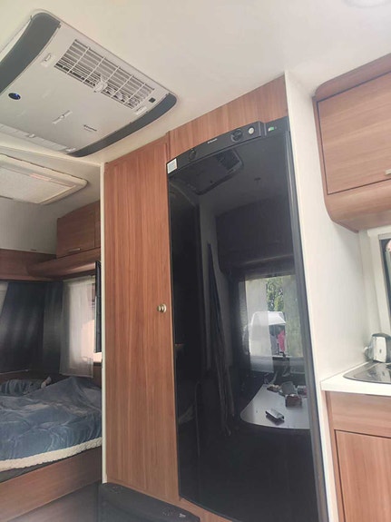 Adria Altea 542pk 10 of 23