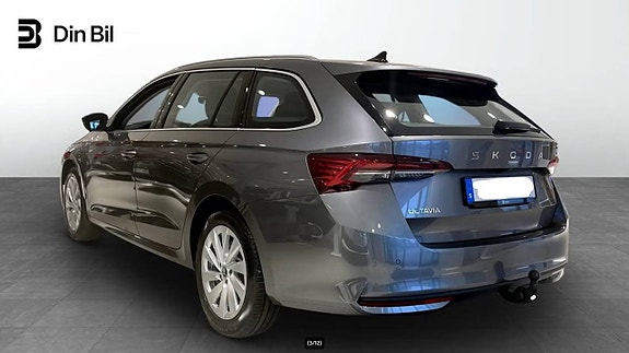 Skoda Octavia 3 of 5