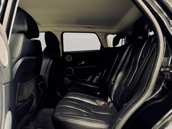 Land Rover Range Rover Evoque 13 of 26