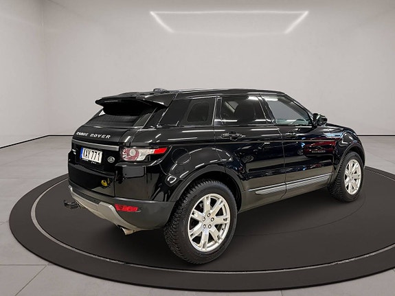 Land Rover Range Rover Evoque 9 of 26