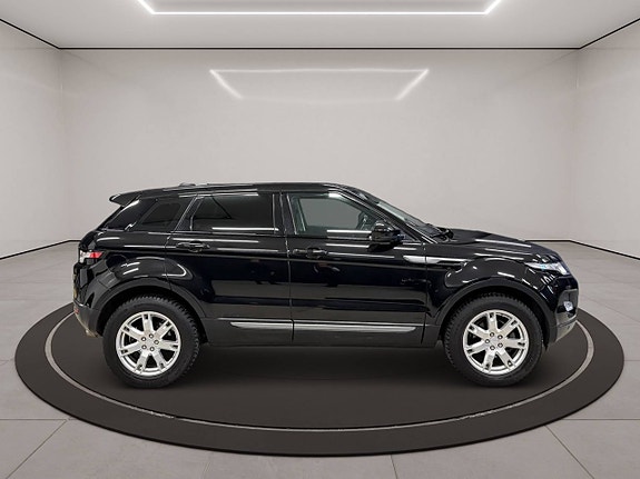 Land Rover Range Rover Evoque 8 of 26