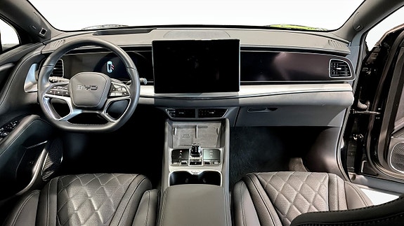 BYD SEALION 7