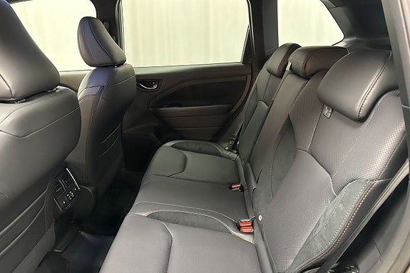 Subaru Forester 8 of 8