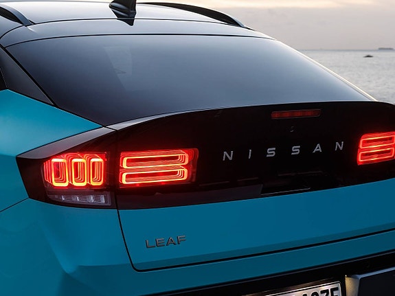 Nissan Leaf 8 of 10