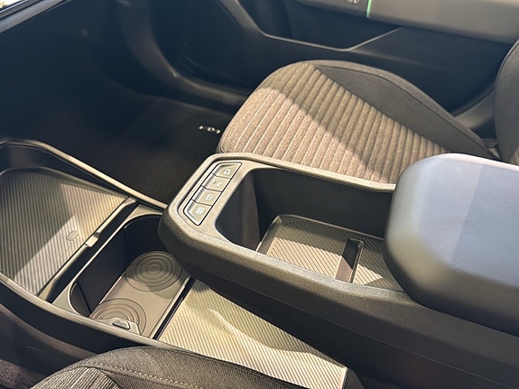 Kia EV4 19 of 20