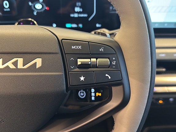 Kia EV4 16 of 20