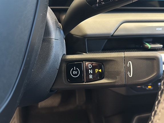 Kia EV4 12 of 20