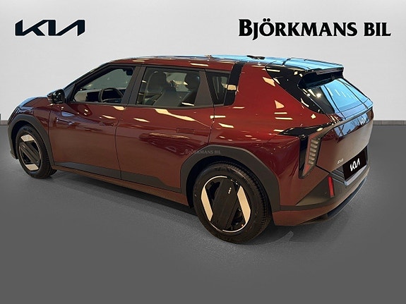 Kia EV4 6 of 20