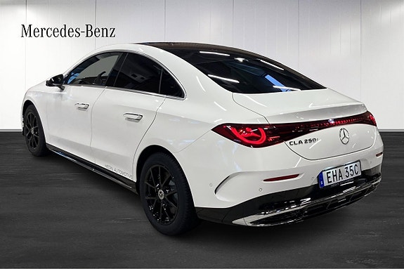 Mercedes-Benz CLA250+ 3 of 5