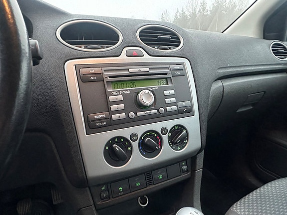 Ford Focus 9 of 9