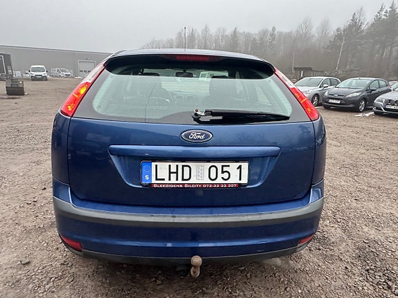 Ford Focus 3 of 5