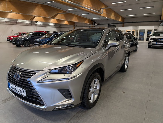 Lexus NX 300h