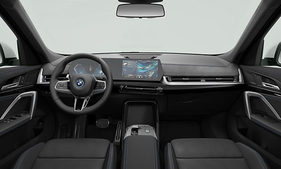 BMW X1 4 of 5