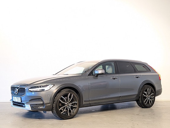 Volvo V90 Cross Country
