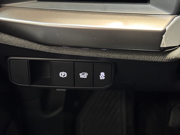 Kia EV4 17 of 22