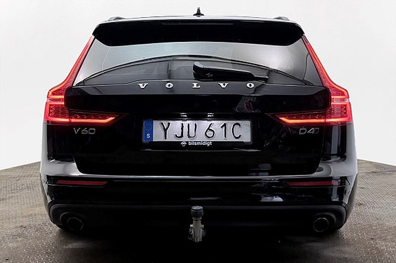 Volvo V60 7 of 30
