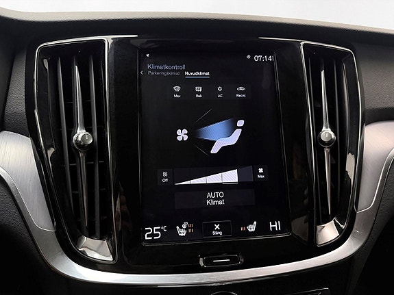 Volvo V60 23 of 30