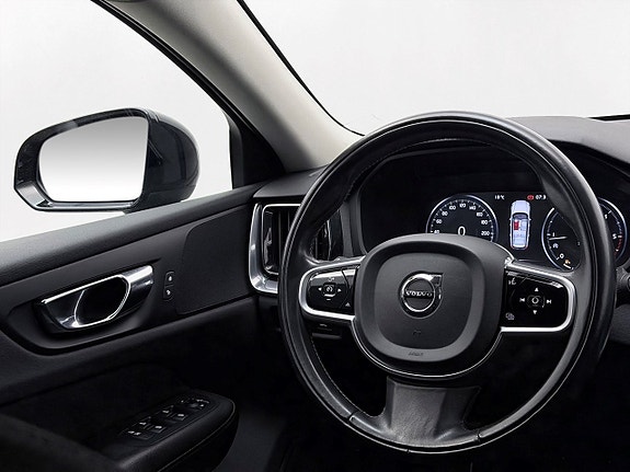 Volvo V60 18 of 30