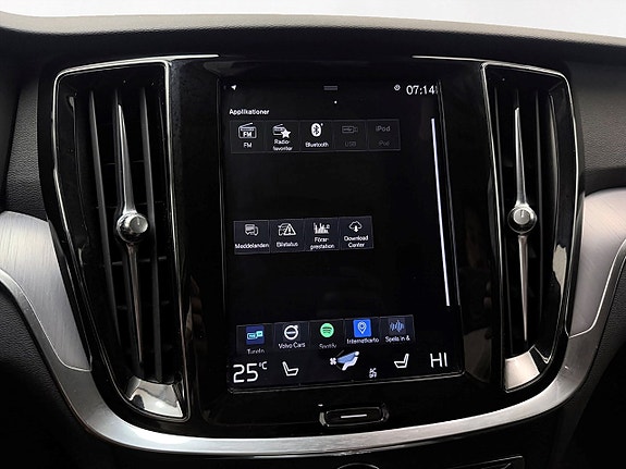 Volvo V60 26 of 30