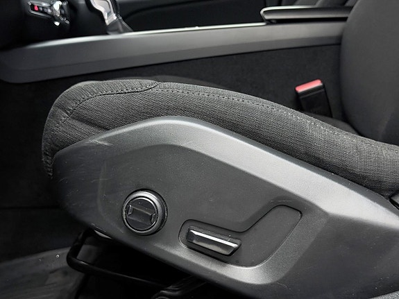 Volvo V60 14 of 30