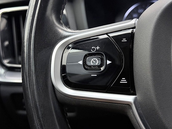 Volvo V60 20 of 30