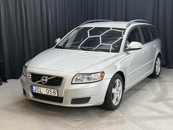 Volvo V50