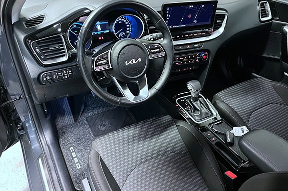 Kia Ceed 9 of 30