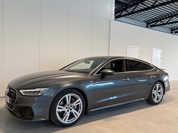 Audi A7 4 of 5