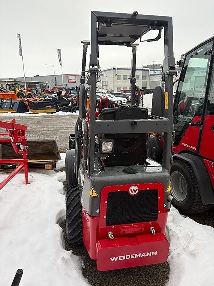 Weidemann 1140 6 of 8