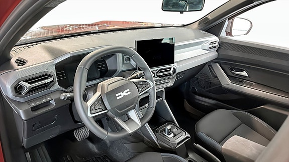 Dacia Duster 12 of 12
