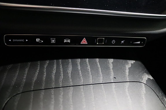 Mercedes-Benz E220 18 of 23