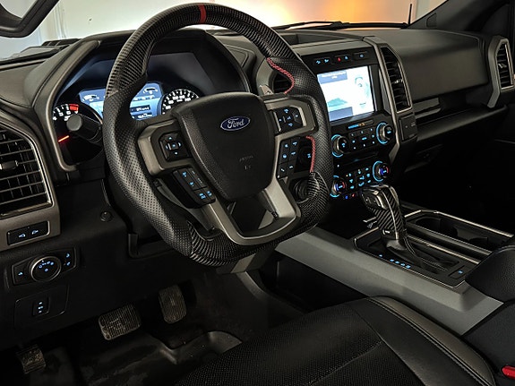 Ford F-150 8 of 24