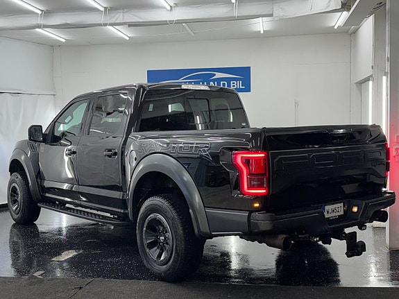 Ford F-150 5 of 5