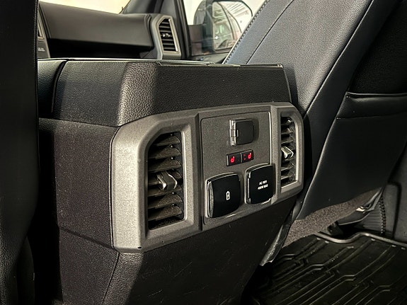 Ford F-150 23 of 24