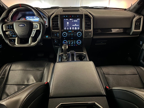 Ford F-150 12 of 24