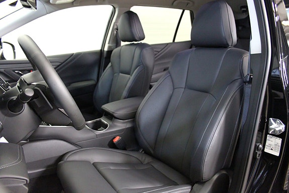 Subaru Outback 11 of 23