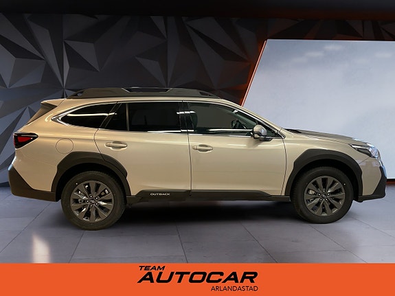 Subaru Outback 6 of 22