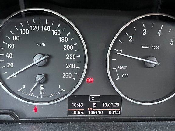 BMW 116i 14 of 15