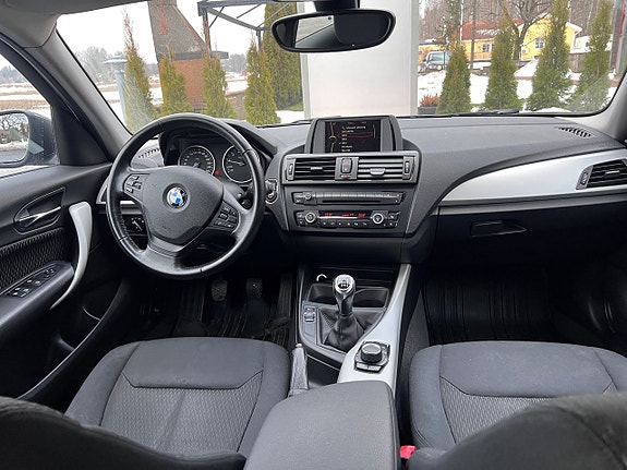 BMW 116i 11 of 15