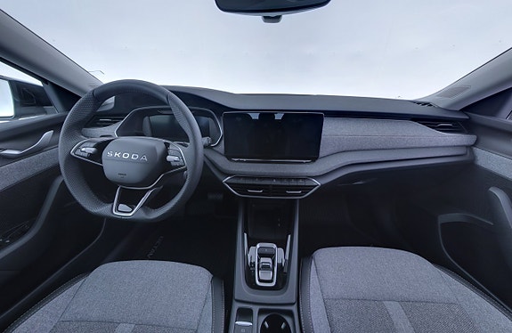 Skoda Octavia 10 of 16